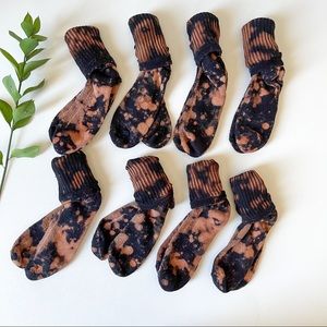 CUSTOM BLEACHED CREW SOCKS